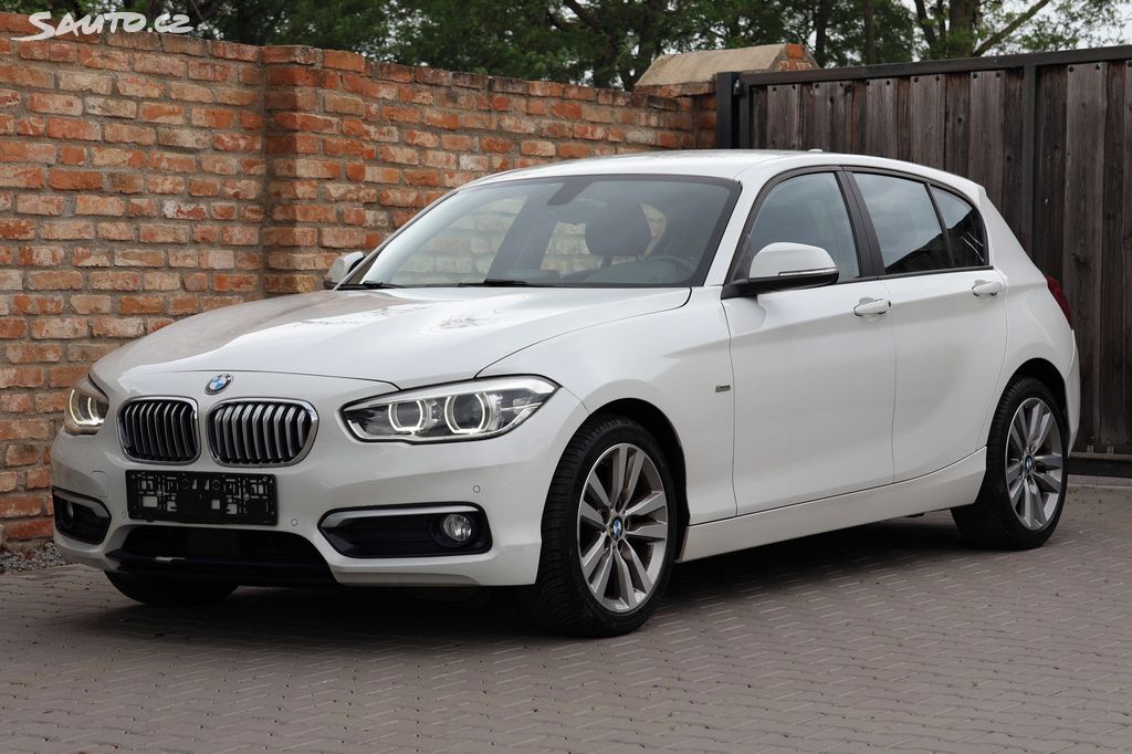 BMW Řada 1, 116d Luxury AT8° LED